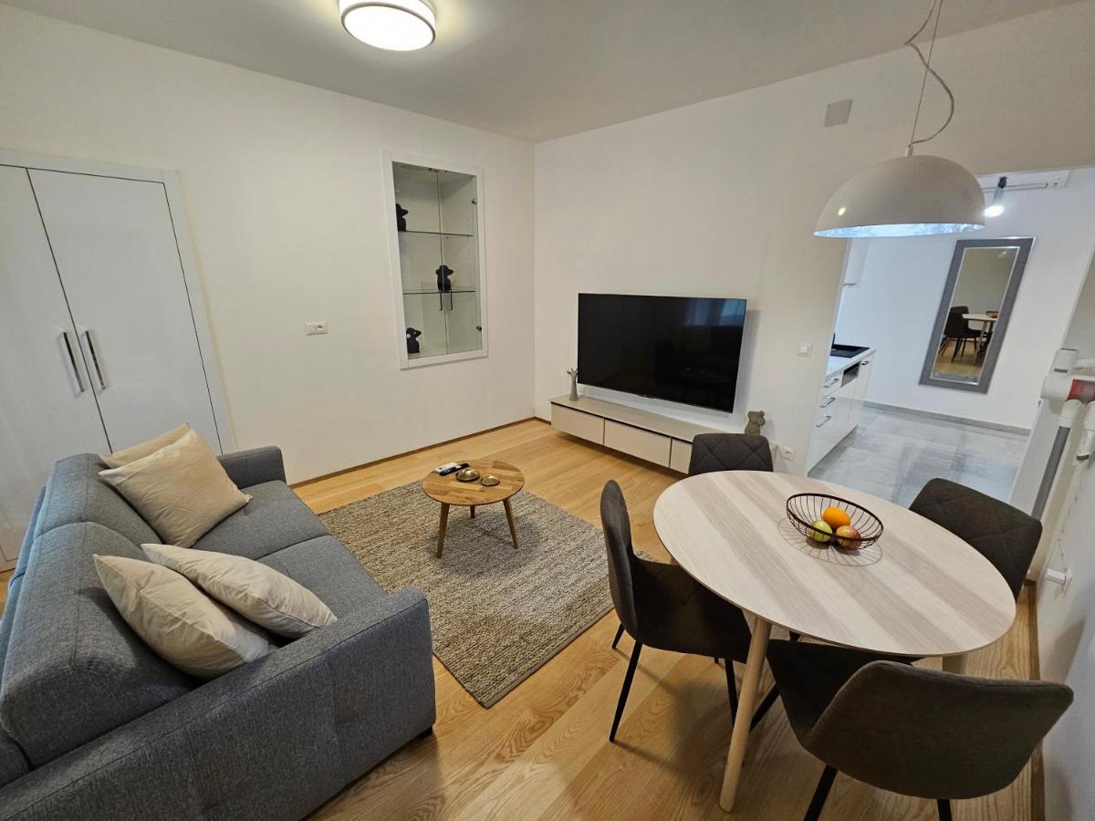 Cosy&Lux On Main Square, Korzo Rijeka Apartment Luaran gambar
