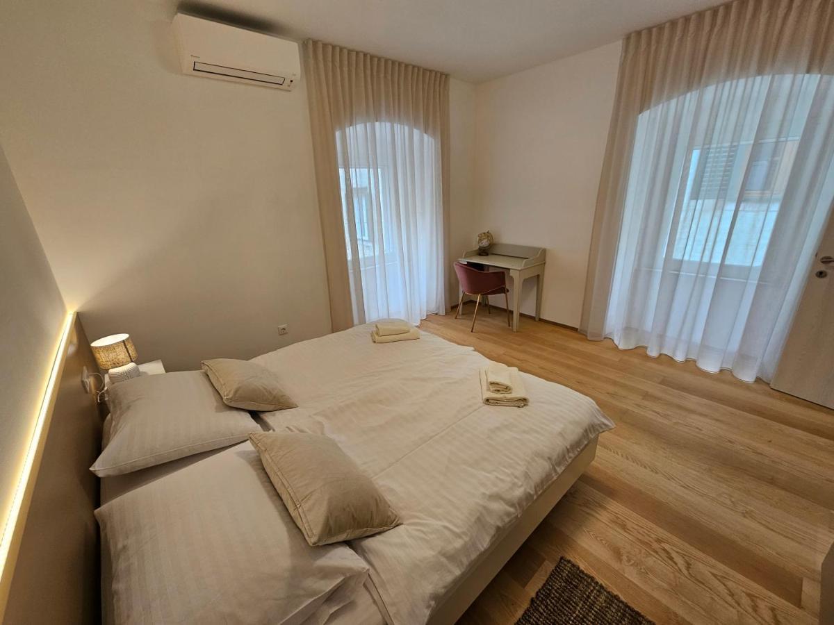 Cosy&Lux On Main Square, Korzo Rijeka Apartment Luaran gambar